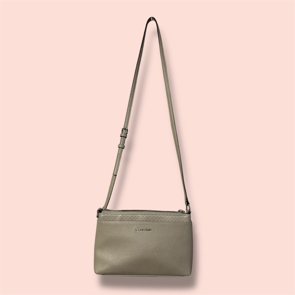Women’s Calvin Klein purse